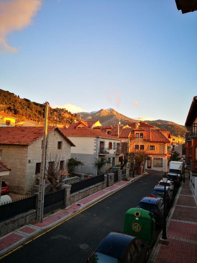 Hostal Becerril 贝塞里尔德拉谢拉 外观 照片