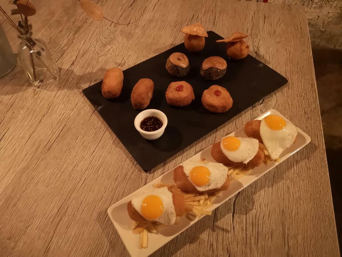 Hostal Becerril 贝塞里尔德拉谢拉 外观 照片